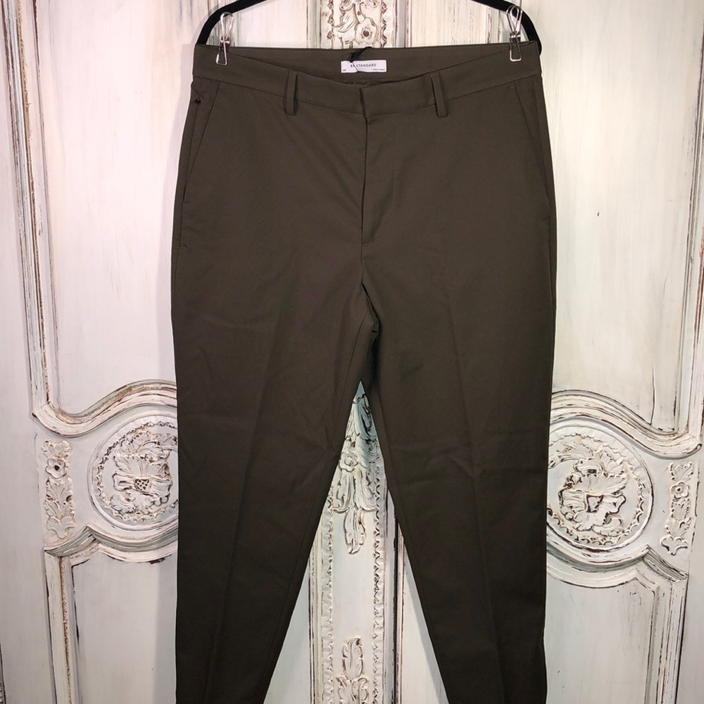 BR STANDARD Wrinkle Resistant Stretch Water Resistant Breathable Size 32R - Picture 1 of 12